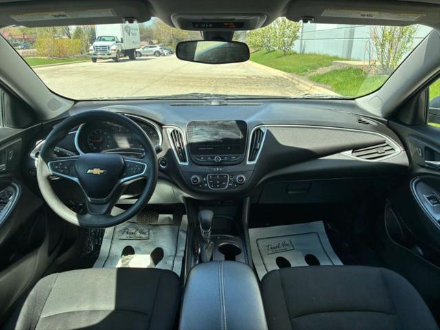 2022 Chevrolet Malibu FWD LT