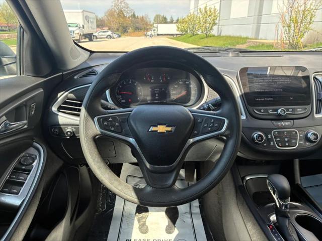 2022 Chevrolet Malibu FWD LT
