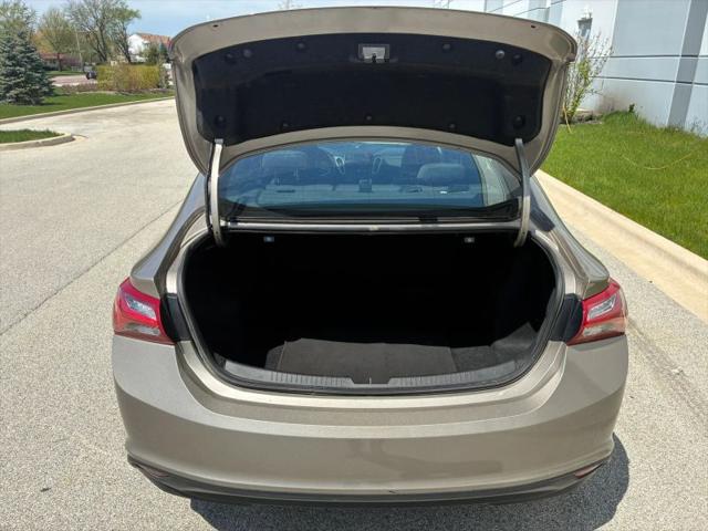 2022 Chevrolet Malibu FWD LT
