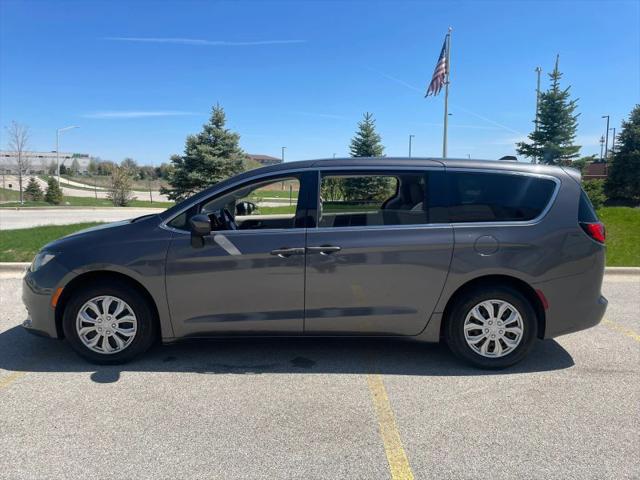 2020 Chrysler Voyager L