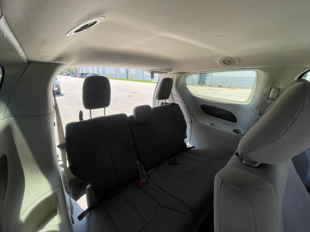 2020 Chrysler Voyager L