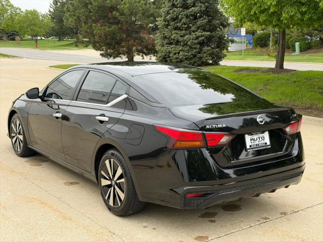 2022 Nissan Altima SV FWD