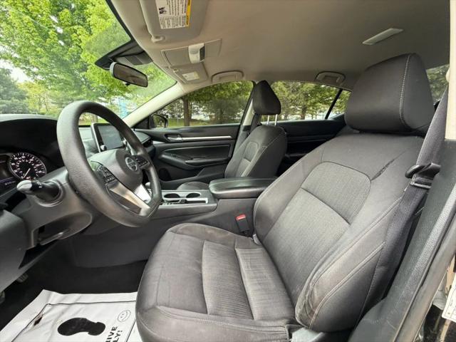 2022 Nissan Altima SV FWD
