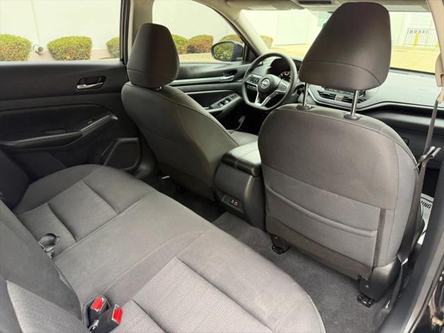 2022 Nissan Altima SV FWD