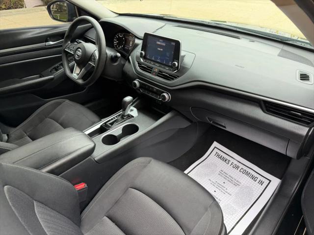 2022 Nissan Altima SV FWD