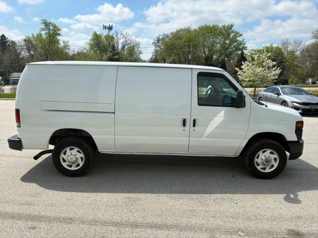 2012 Ford E-350 Super Duty Commercial