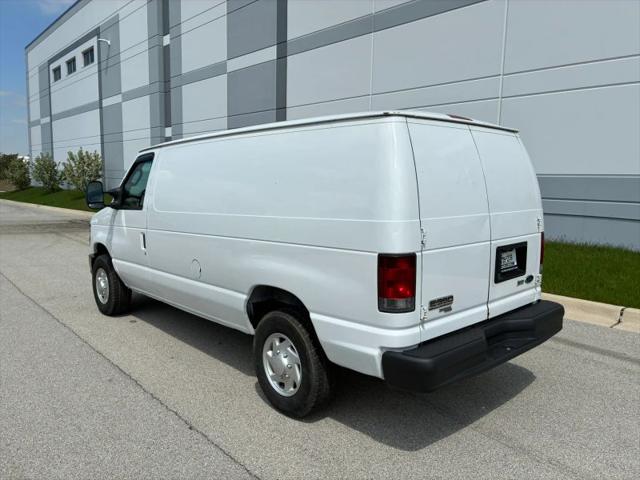 2012 Ford E-350 Super Duty Commercial