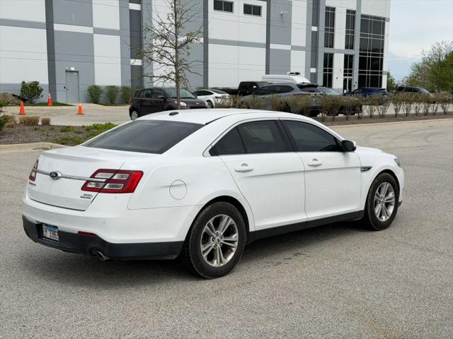 2017 Ford Taurus SEL