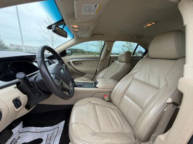 2017 Ford Taurus SEL