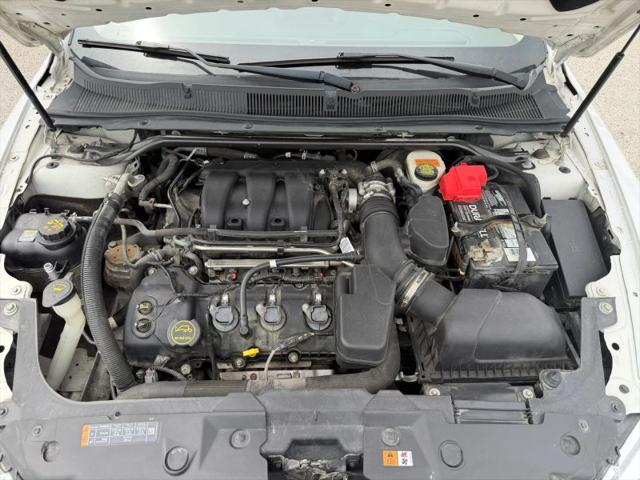 2017 Ford Taurus SEL