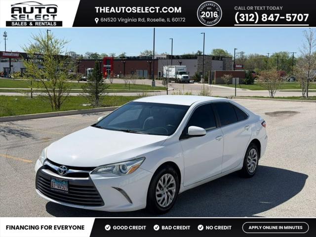 2016 Toyota Camry LE for sale in Roselle, IL