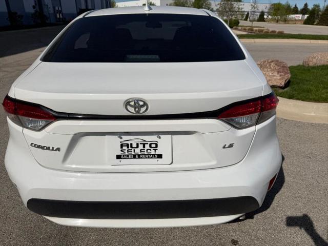 2022 Toyota Corolla LE
