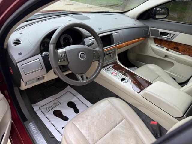 2011 Jaguar XF Premium
