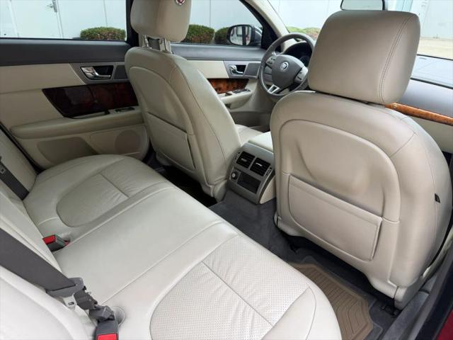 2011 Jaguar XF Premium