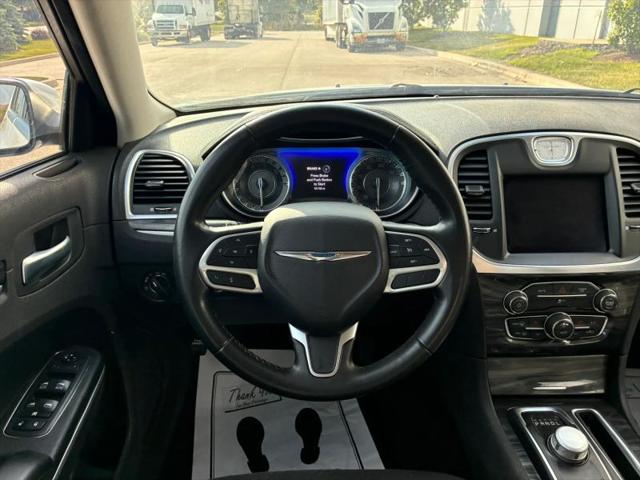 2021 Chrysler 300 Touring