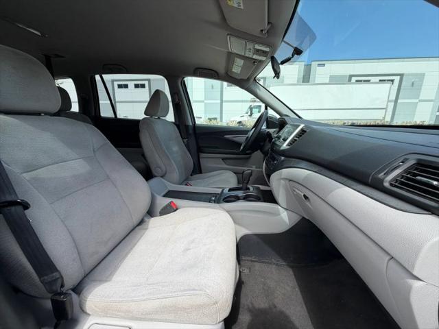 2016 Honda Pilot LX