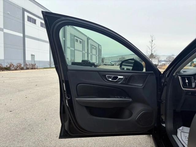 2022 Volvo S60 B5 Inscription