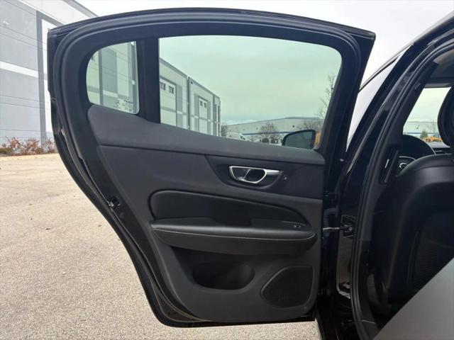 2022 Volvo S60 B5 Inscription