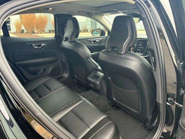 2022 Volvo S60 B5 Inscription