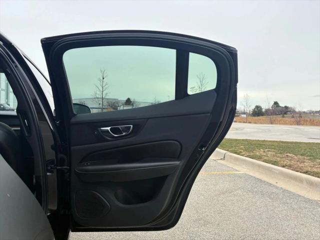 2022 Volvo S60 B5 Inscription