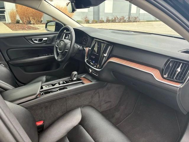 2022 Volvo S60 B5 Inscription