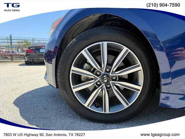 2019 Kia Optima LX