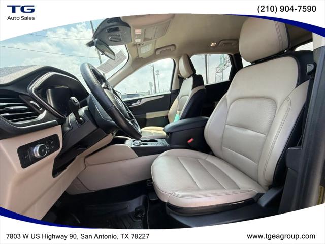 2020 Ford Escape SEL