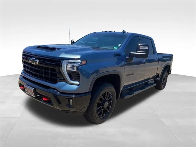 2025 Chevrolet Silverado 2500HD 4WD Crew Cab Standard Bed LT