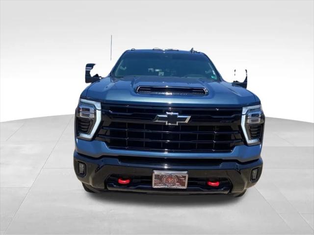 2025 Chevrolet Silverado 2500HD 4WD Crew Cab Standard Bed LT