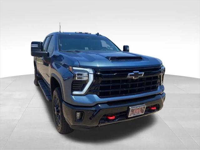 2025 Chevrolet Silverado 2500HD 4WD Crew Cab Standard Bed LT