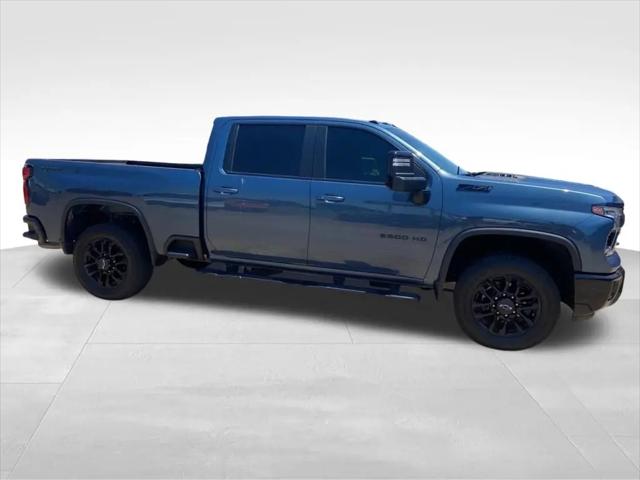 2025 Chevrolet Silverado 2500HD 4WD Crew Cab Standard Bed LT