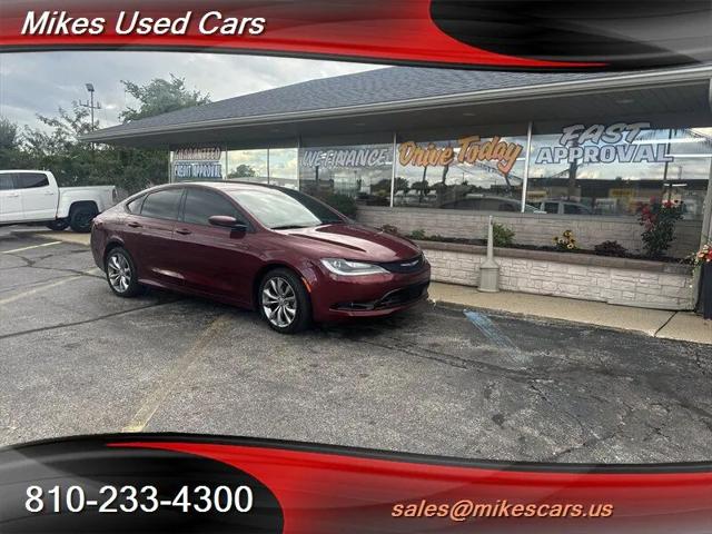 2016 Chrysler 200 S