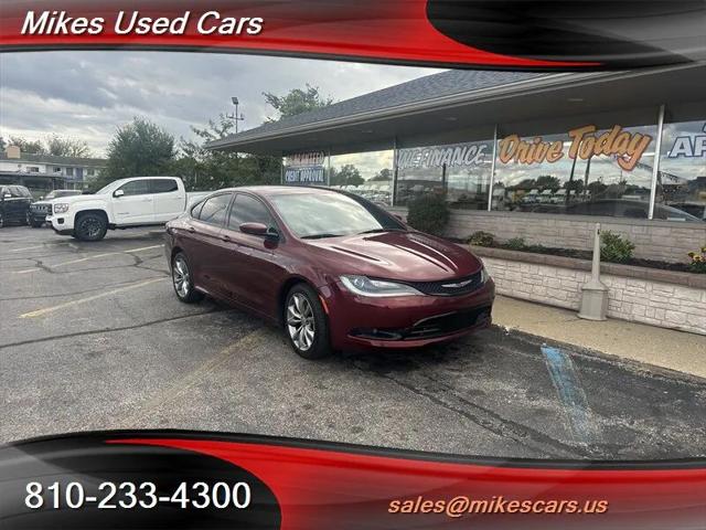 2016 Chrysler 200 S