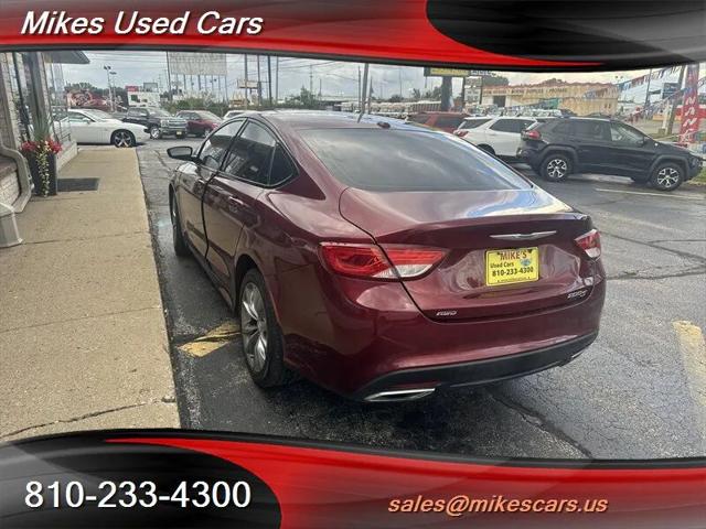 2016 Chrysler 200 S