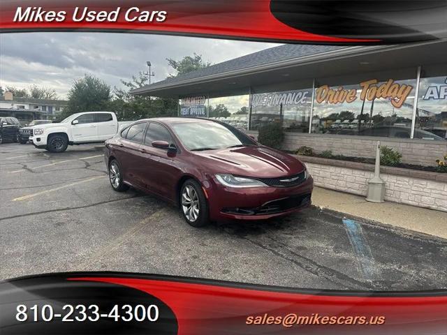 2016 Chrysler 200 S