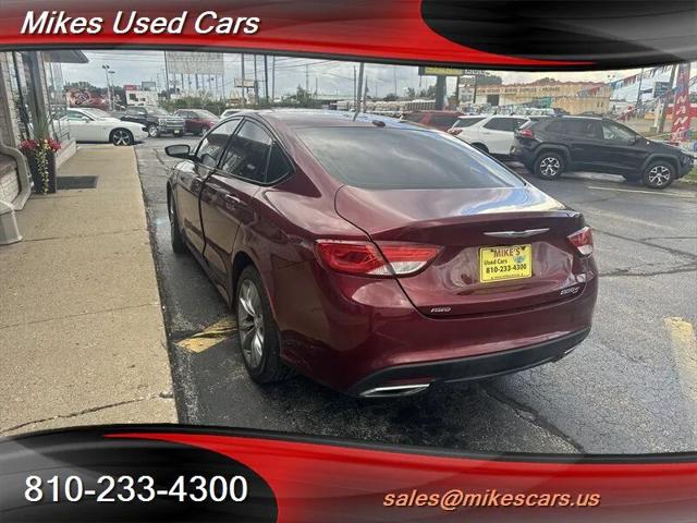 2016 Chrysler 200 S