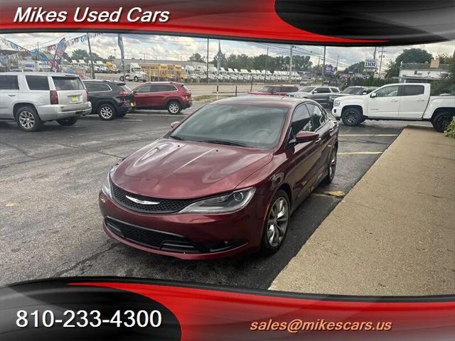 2016 Chrysler 200 S