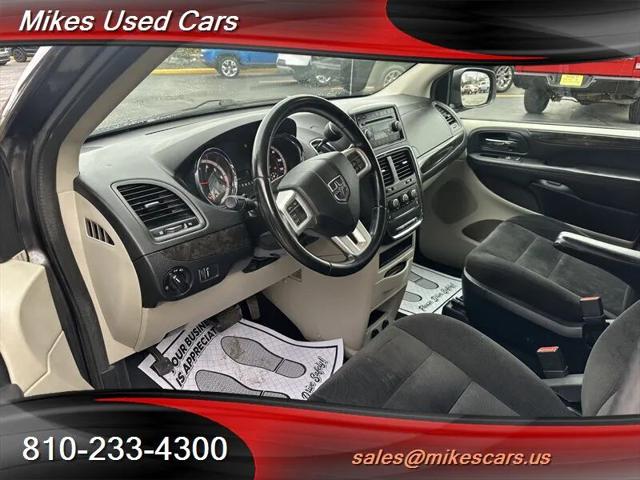 2016 Dodge Grand Caravan SE/SXT