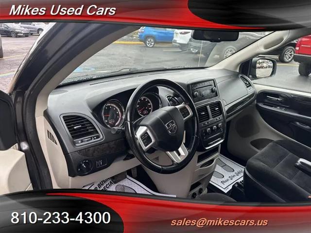 2016 Dodge Grand Caravan SE/SXT