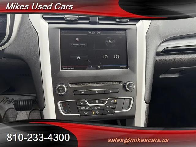 2016 Ford Fusion SE