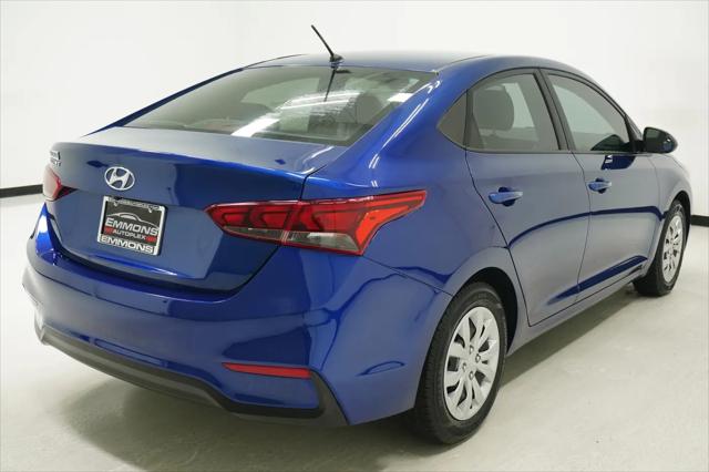 2022 Hyundai Accent SE