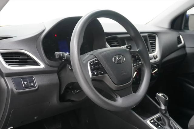 2022 Hyundai Accent SE