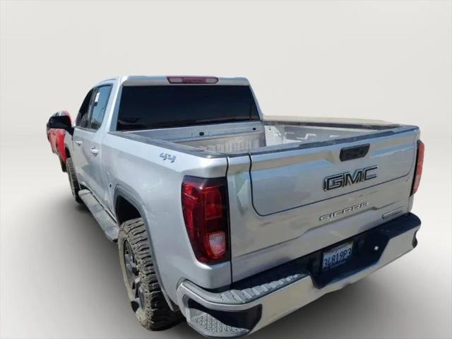2022 GMC Sierra 1500 4WD Crew Cab Short Box Elevation
