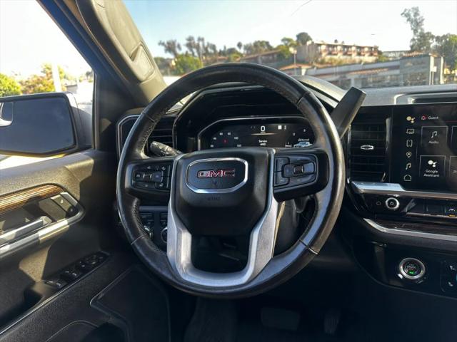 2022 GMC Sierra 1500 4WD Crew Cab Short Box Elevation