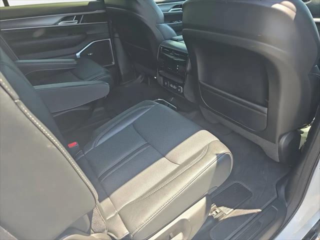 2024 Jeep Wagoneer Series II Carbide 4x4