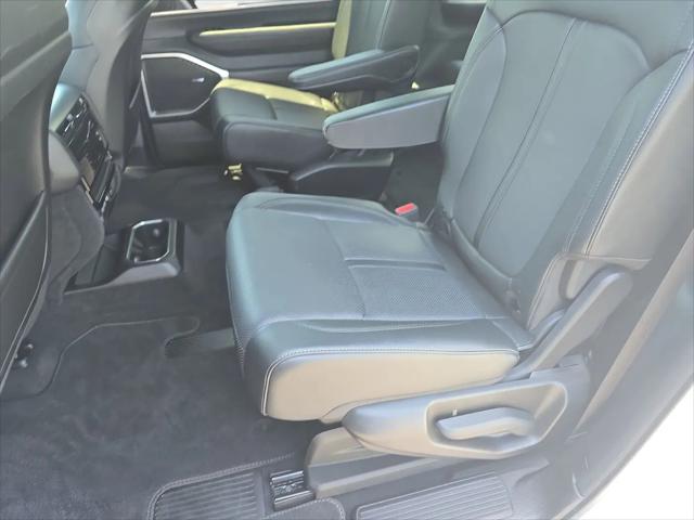 2024 Jeep Wagoneer Series II Carbide 4x4