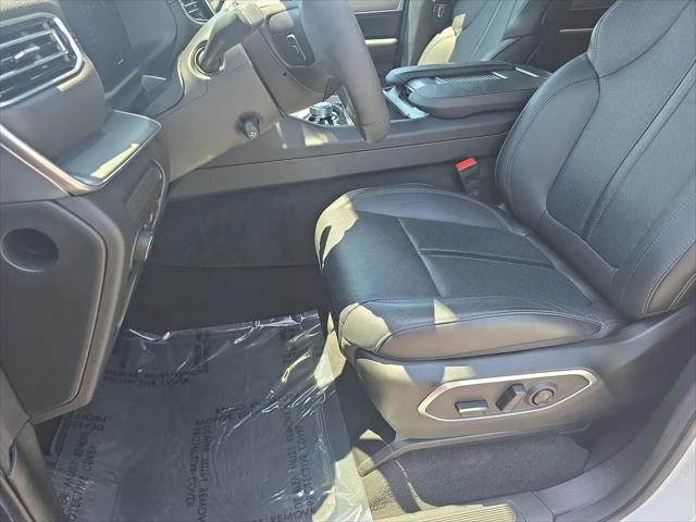 2024 Jeep Wagoneer Series II Carbide 4x4