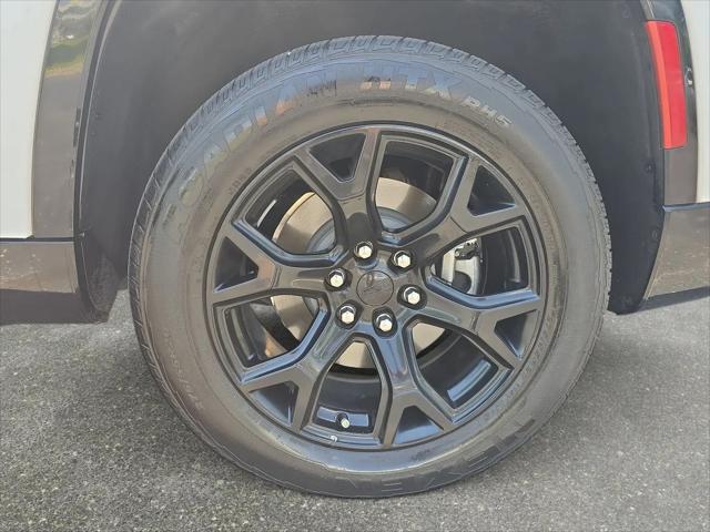 2024 Jeep Wagoneer Series II Carbide 4x4