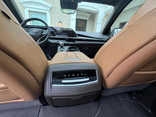 2024 Cadillac Escalade 4WD Sport