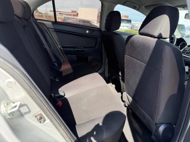 2017 Mitsubishi Lancer ES